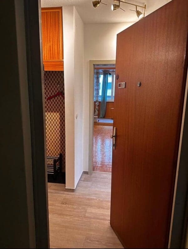 Helle, voll möblierte 2-Zimmer Wohnung in Pradl, Innsbruck zu vermieten!