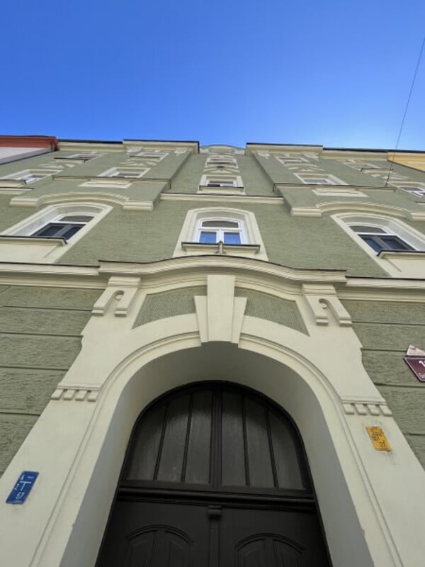 Top sanierte 2 Zimmer Wohnung im Altbau in Innsbruck!